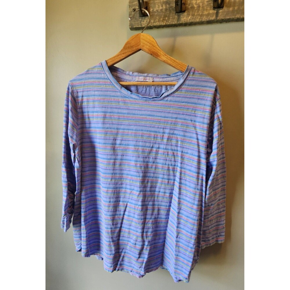 NWT... FRESH PRODUCE "PROMENADE STRIPE" CATALINA TOP ON WHITE...FLATTERING..(S)